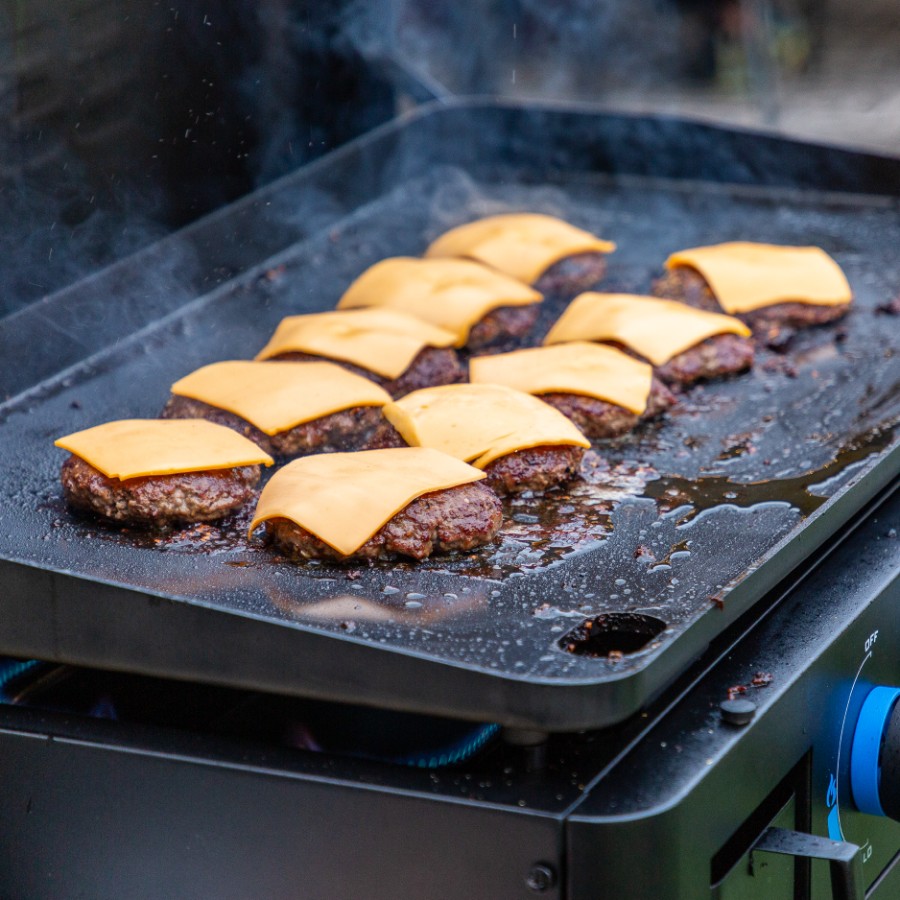 additioanl image for  Pit Boss 4-Burner Ultimate Plancha+Cart 